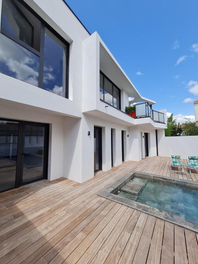 Villa Nc30 , Chambres Privatives Deluxe Ла-Рошель Экстерьер фото