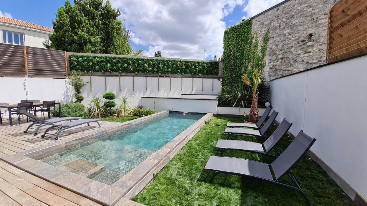 Villa Nc30 , Chambres Privatives Deluxe Ла-Рошель Экстерьер фото